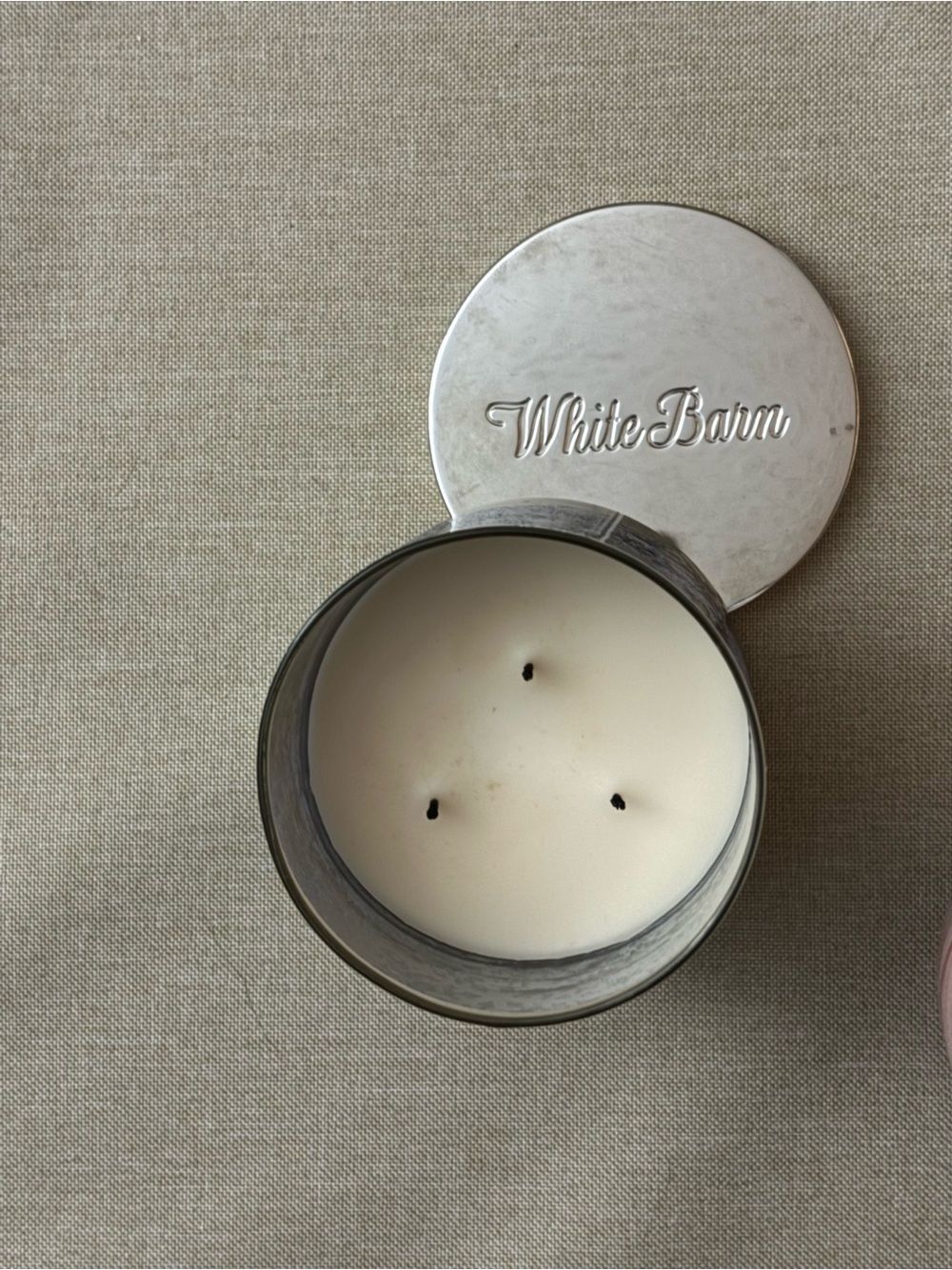 White Barn Winter Candle - Blue and Gold Decorative Tin - Picture 2 of 2
